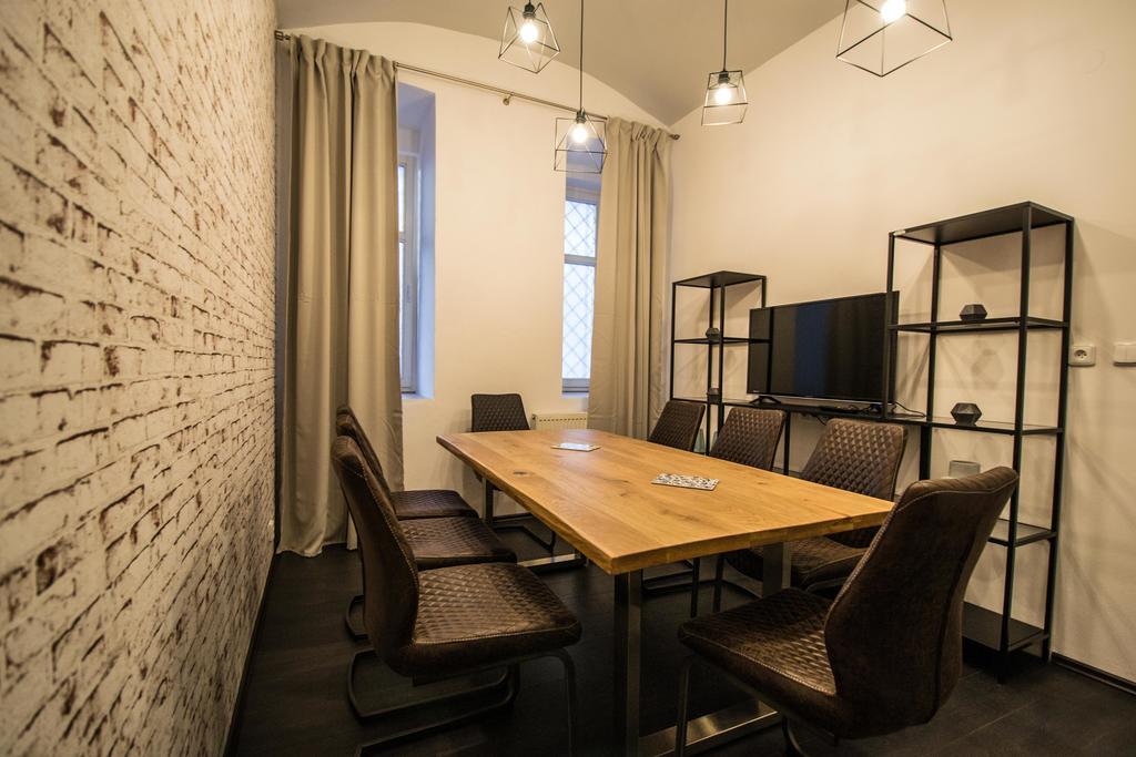 Brooklyn Sauna Apt By Ruterra Praga Exterior foto